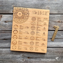 Chakra board with mudras and Sanskrit names | 7 Chakra Gayatri Mantra | Der Blaue Vogel | Wooden beading Boards & Handmade Yoga Malas 
