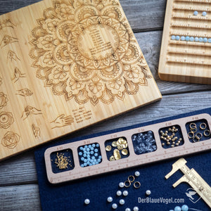 Chakra board with mudras and Sanskrit names | 7 Chakra Gayatri Mantra | Der Blaue Vogel | beading board made of wood | Wooden Beading Boards